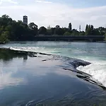 Nyaraló Giulia *